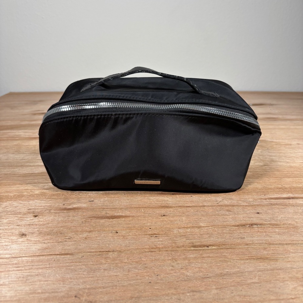BCBGMAXAZRIA Black Nylon Makeup Bag Pink Interior Travel Cosmetic Case